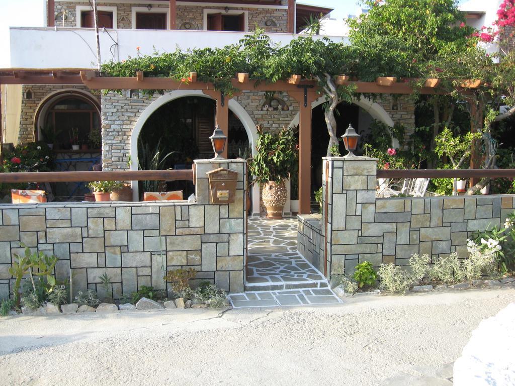 Pension Irini-Vicky Chora  Exterior foto