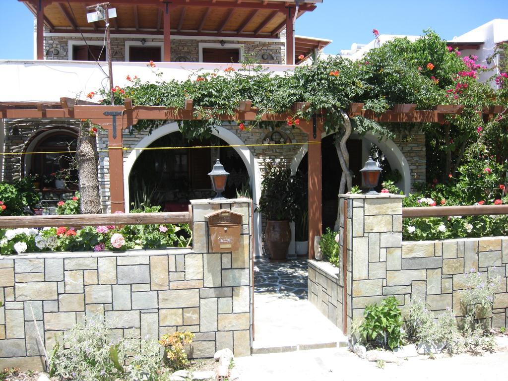 Pension Irini-Vicky Chora  Exterior foto