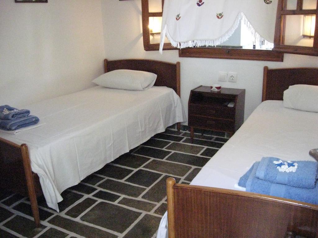 Pension Irini-Vicky Chora  Exterior foto